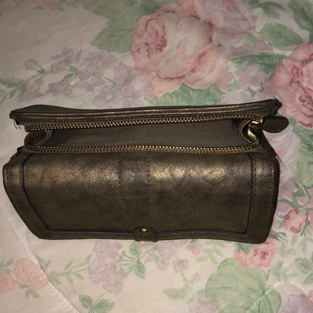 Wallet - Picture 2 of 3